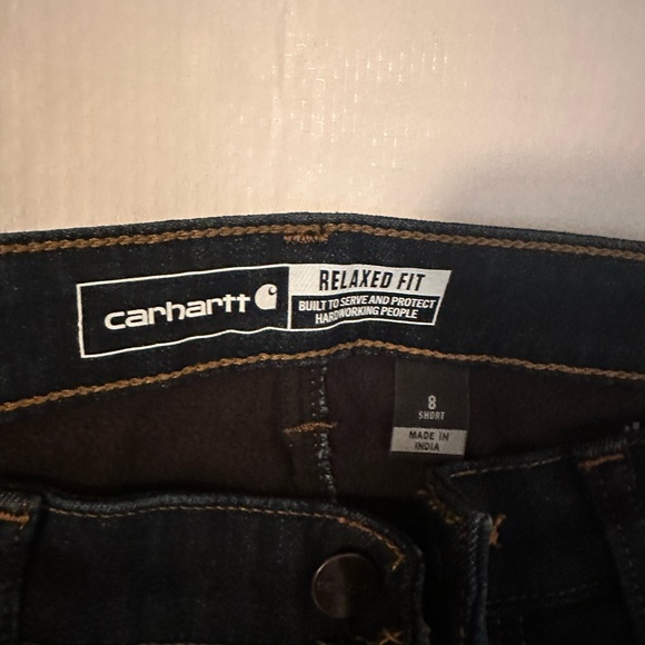 Carhartt Women’s Size 8 short, insulated denim jeans. - Picture 4 of 4